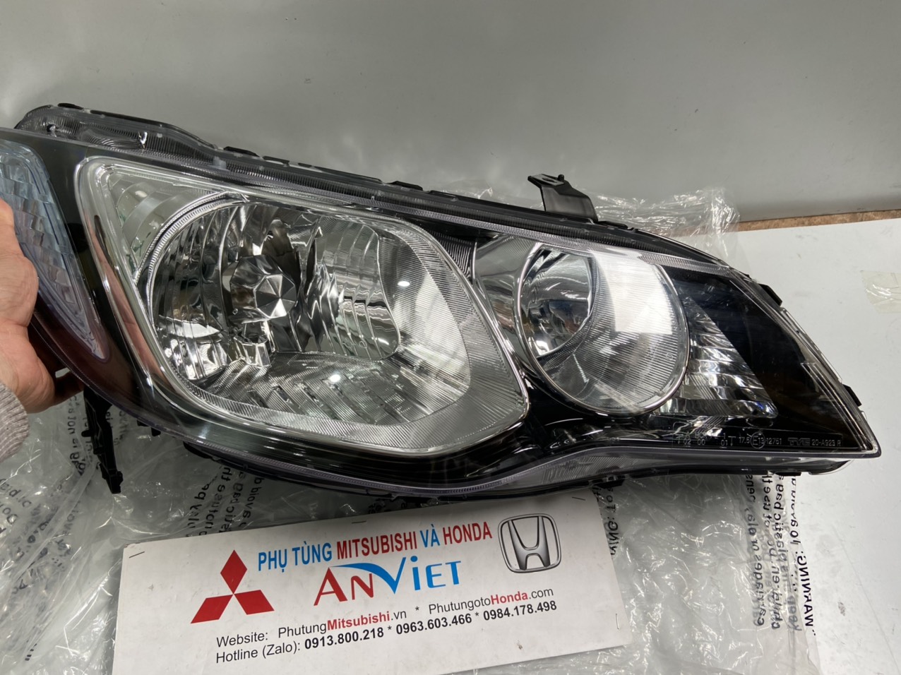 Đèn pha xe Honda CIVIC 2008 